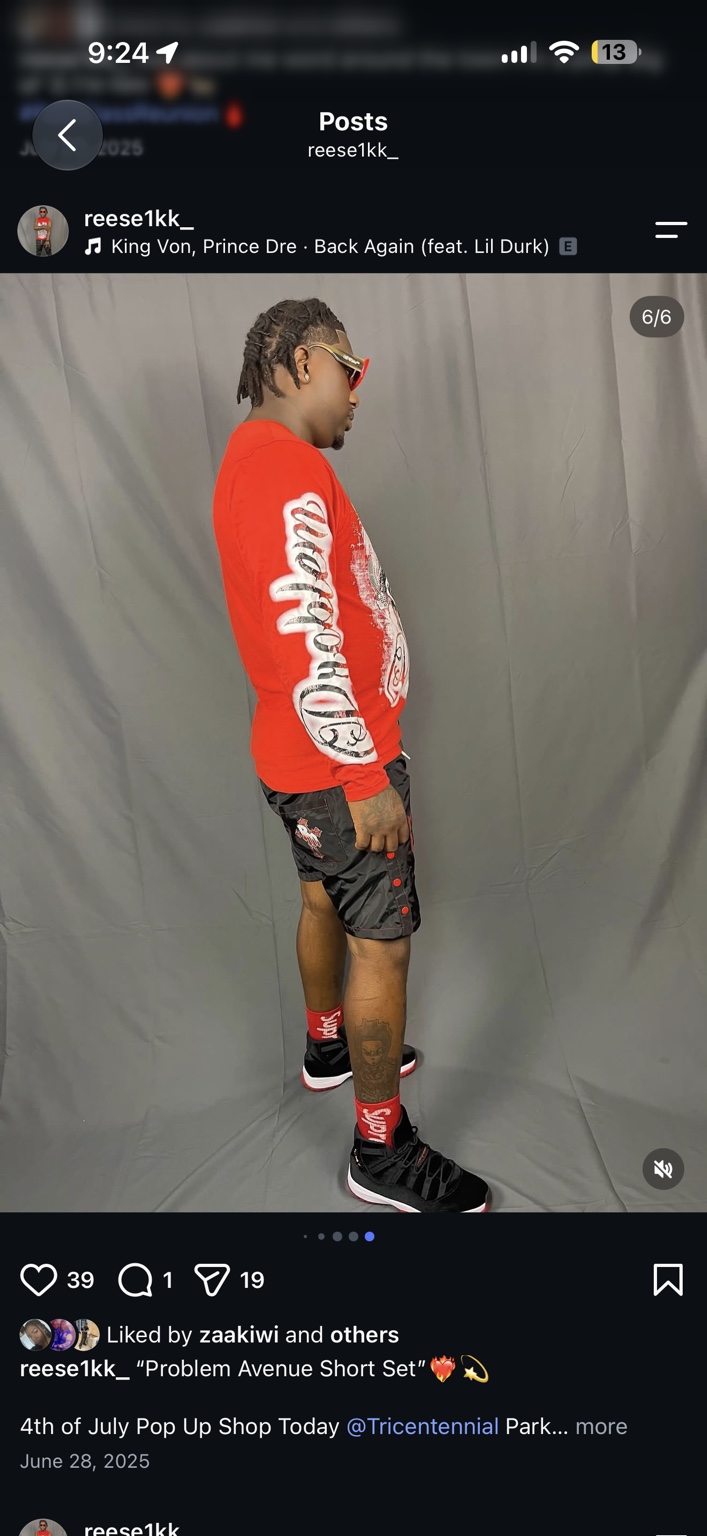 Red and black PROBLEM Avenue set from the side